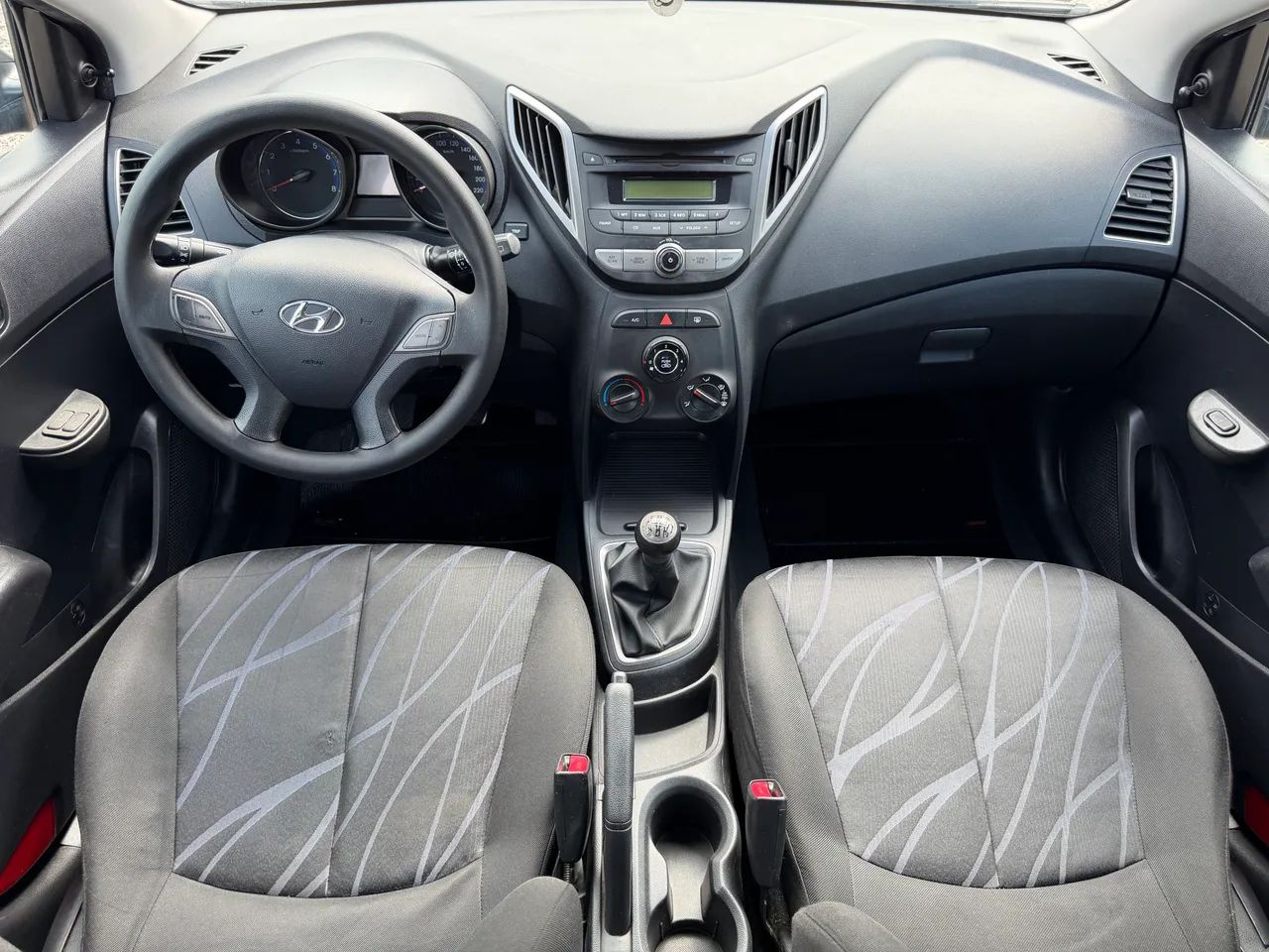 Hyundai HB20 Comf./c.plus/c.style 1.0 Flex 12V 2014 - Foto 5