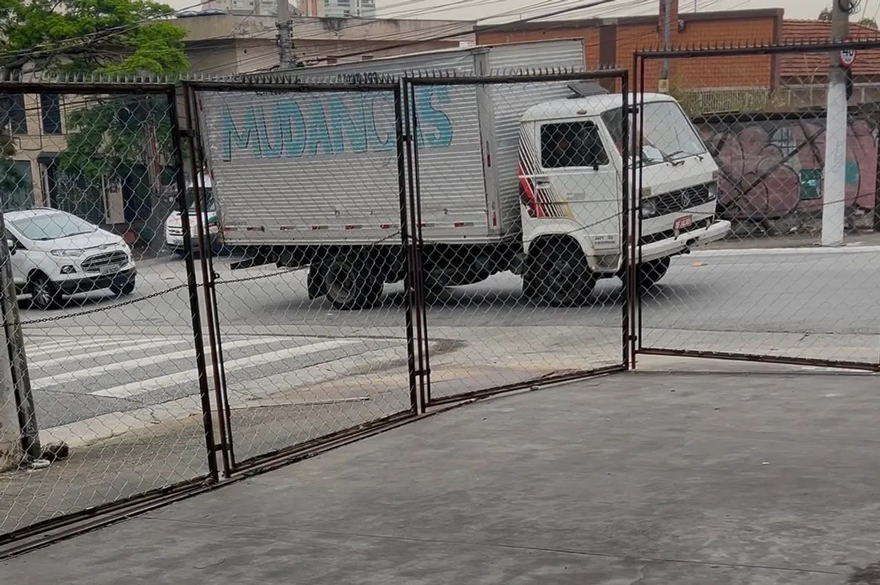 Cercamento móvel para posto de gasolina - Foto 3
