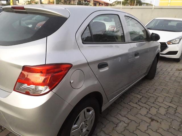 Gm - Chevrolet Onix 2019 IPVA pago - Foto 2