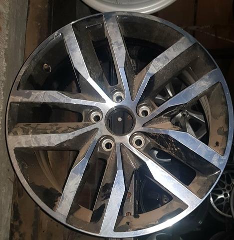 Roda aro 17 Vw Golf