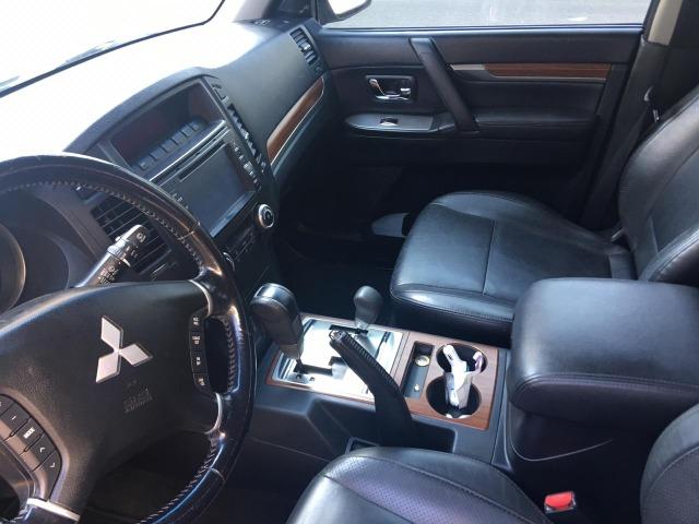 Pajero Full HPE 3.8 V6 Gasolina automática 4x4 com teto solar 7 lugares ano 2010 - Foto 4