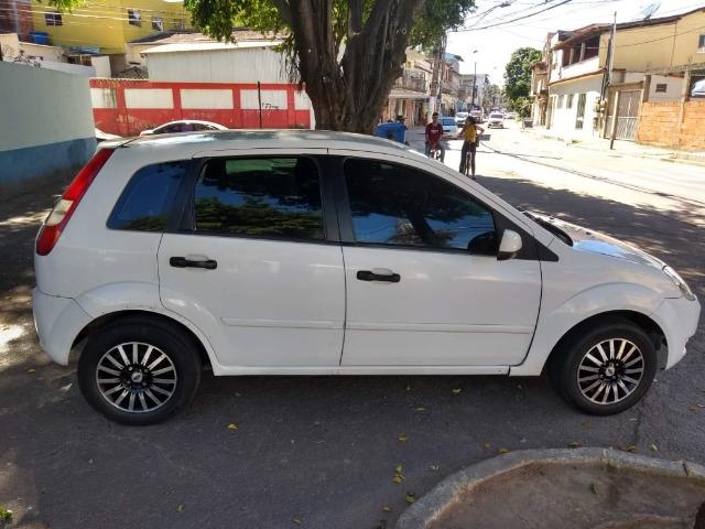 Ford Fiesta Hatch 2003 1.6 completo