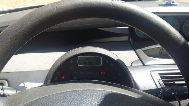 Peugeot 807 8 lugares - 2004 - Foto 7