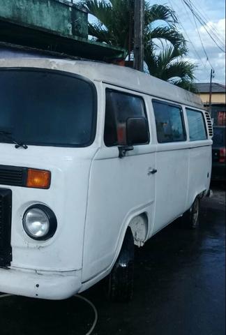 Kombi 1.4 flex modelo 2008