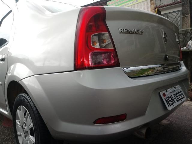 Renault Logan ano 2010. 1.0 expression - Foto 15