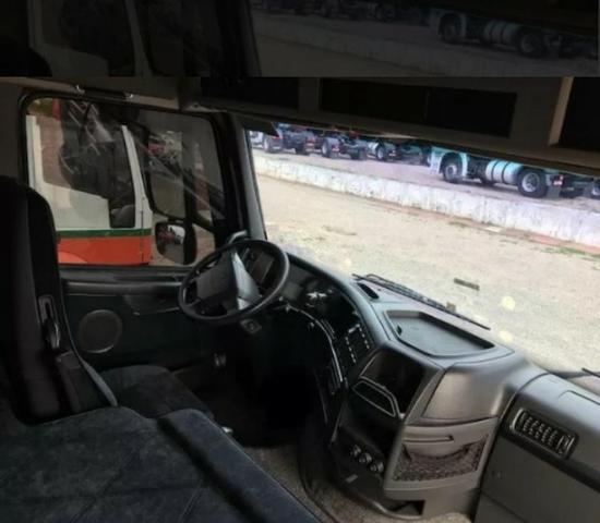 Bi caçamba + FH540 2017 - Foto 6