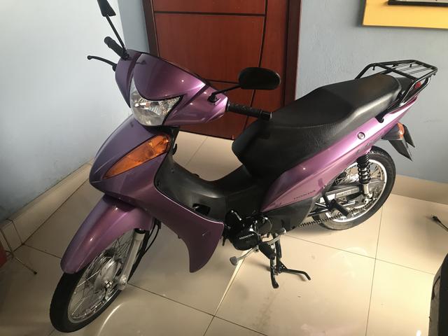 Honda Biz com partida
