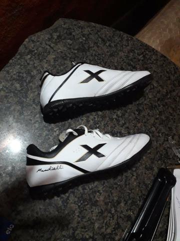 Vendo chuteira society - Foto 2