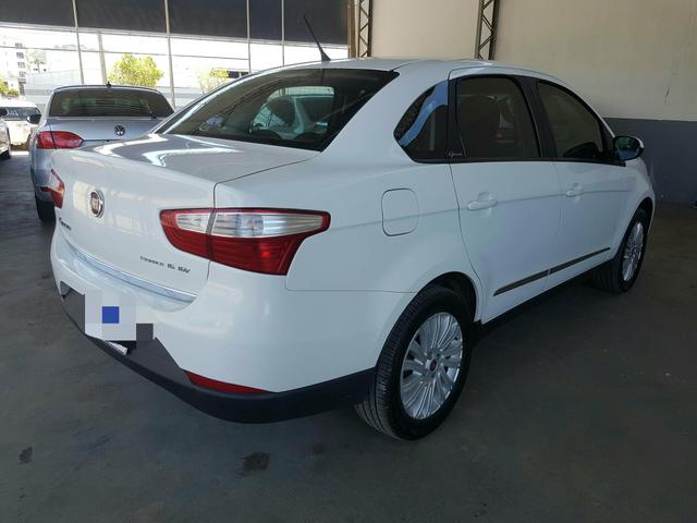 Fiat Grand Siena 1.6 Branco 2016 - Foto 2