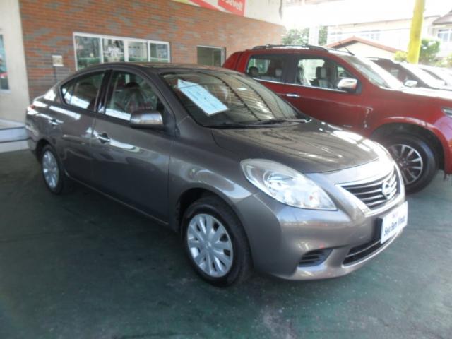 NISSAN VERSA 2013/2014 1.6 16V FLEX SV 4P MANUAL - Foto 2