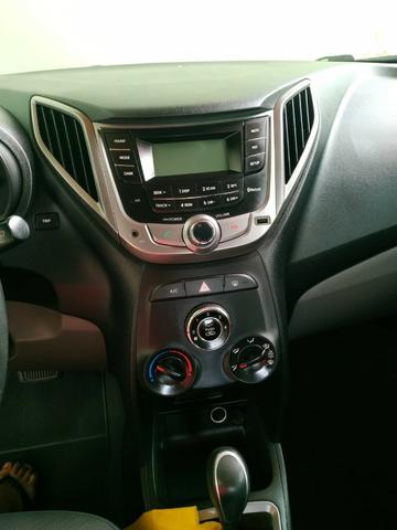 HB20S Branco Comfort Plus 1.6 2014 Automático 73 mil KM Sedã Sedan - Foto 8