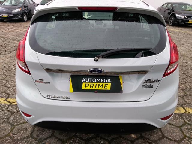 New Fiesta Hatch 1.6 Titanium Automático - Foto 3