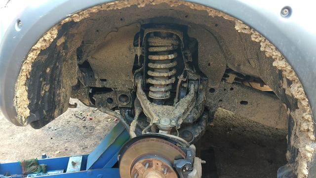 Reforço do suporte da mola da Mitsubishi Triton - Foto 7