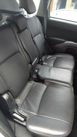 Mistsubhi Outlander 2.0 - Mivec - Completo - Aceito troca carro menor valor - Foto 4