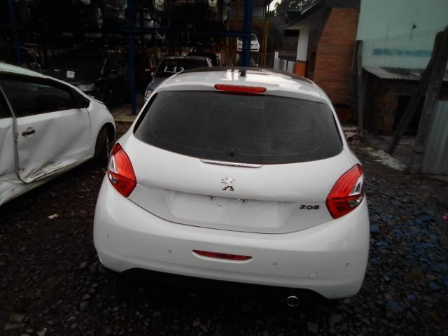 sucata peugeot 208 1.6 122cvs Flex Automática 2014 vendido em peças - Foto 2