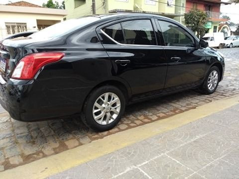 Nissan Versa SV 1.6 2017 automático - Foto 3