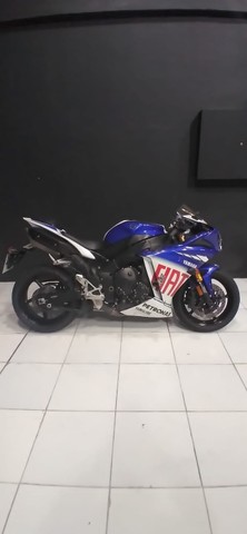 YAMAHA YZF-R1 ANO 2010 *PROMOÇÃO*
