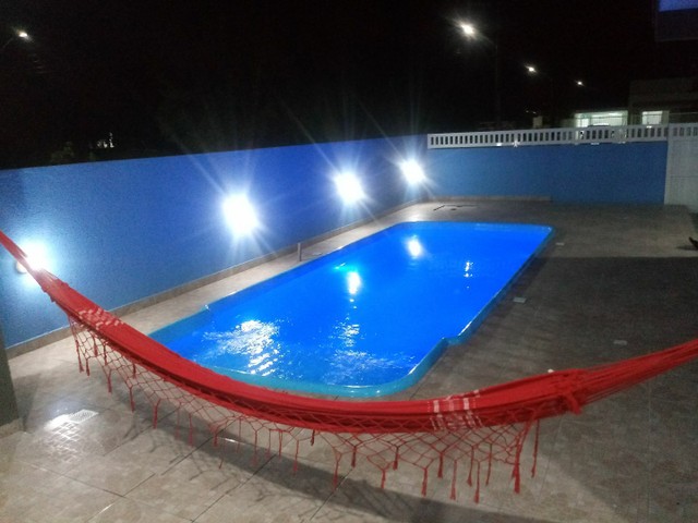 CASA COM PISCINA NA PRAIA DE GUARATUBA. - Foto 2