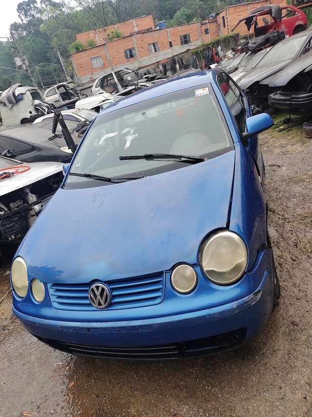 Capo farol para-choque vw  polo ano 2005 pra retirada de peças em geral