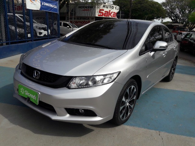 HONDA CIVIC LXR 2015 AUT.