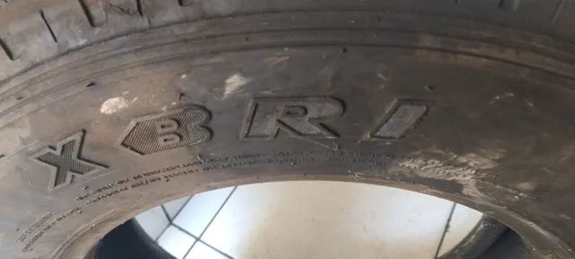 Pneu 215/75 17,5