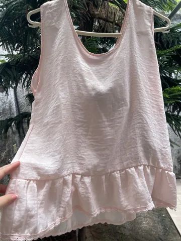 Camisa transparente + blusa pra usar por dentro.  - Foto 2