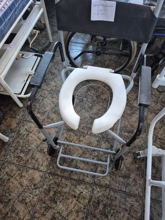 Cadeira higiênica 