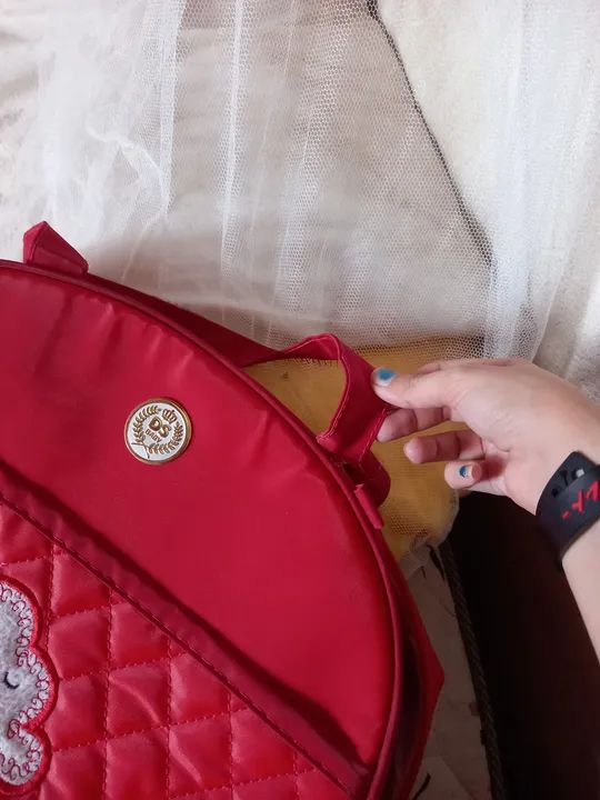 Mochila maternidade vermelha LEIA BEM A DESCRIÇÃO 