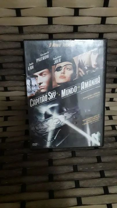 DVD Capitão Sky e o Mundo de Amanhã