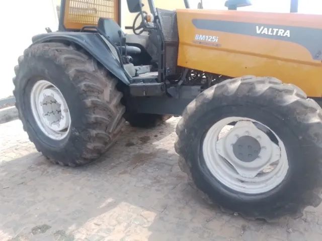 Valtra Bm 125 