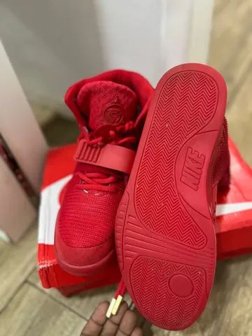 Nike 2024 yeezy vermelho