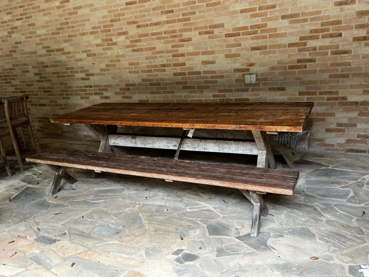 Mesa viga madeira demolição