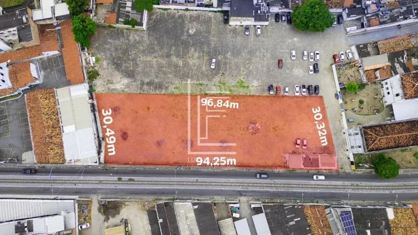 Área de 3.000m² comercial no Centro próximo a linha do trem, lojas americanas e prefeitura - Foto 4