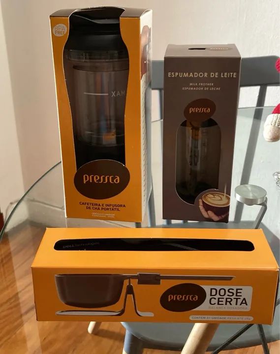 Kit completo cafeteira e infusora de chá portátil Pressca