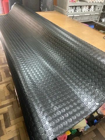 Piso emborrachado moeda 2 mts largura