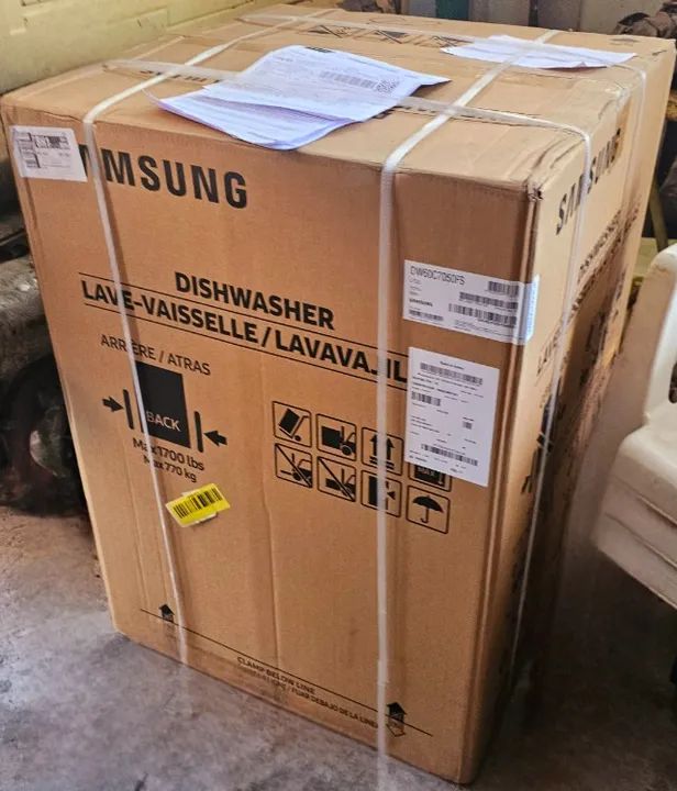 Lava louças Samsung 14 serviços inox (Nova)