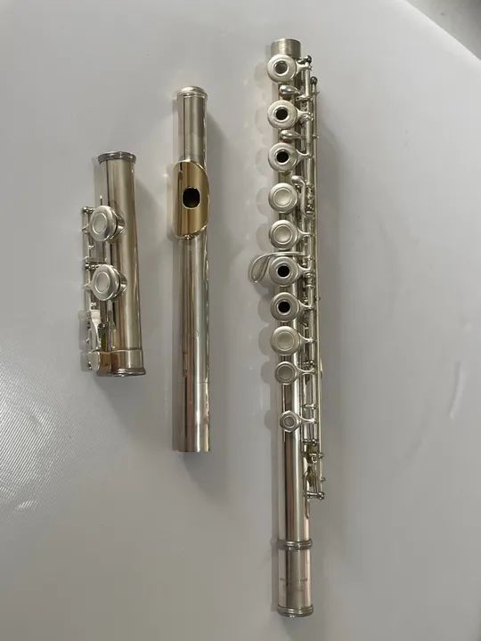 Flauta Transversal Yamaha Japan 481 silver - Foto 3