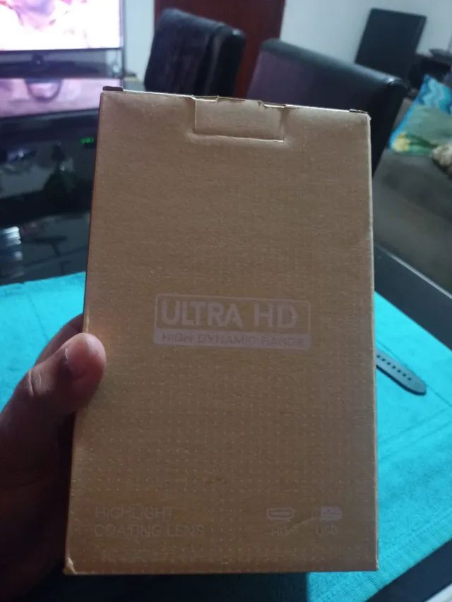 Mini Projetor Led HY300 Smart Android 11 Branco 1080p - Foto 6