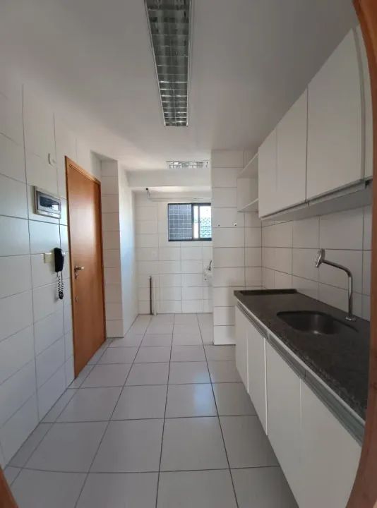 Apartamento para locação- boa viagem- 3 Quartos. u
