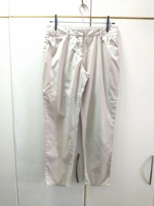 Calça reta chino bege / cáqui da Gap