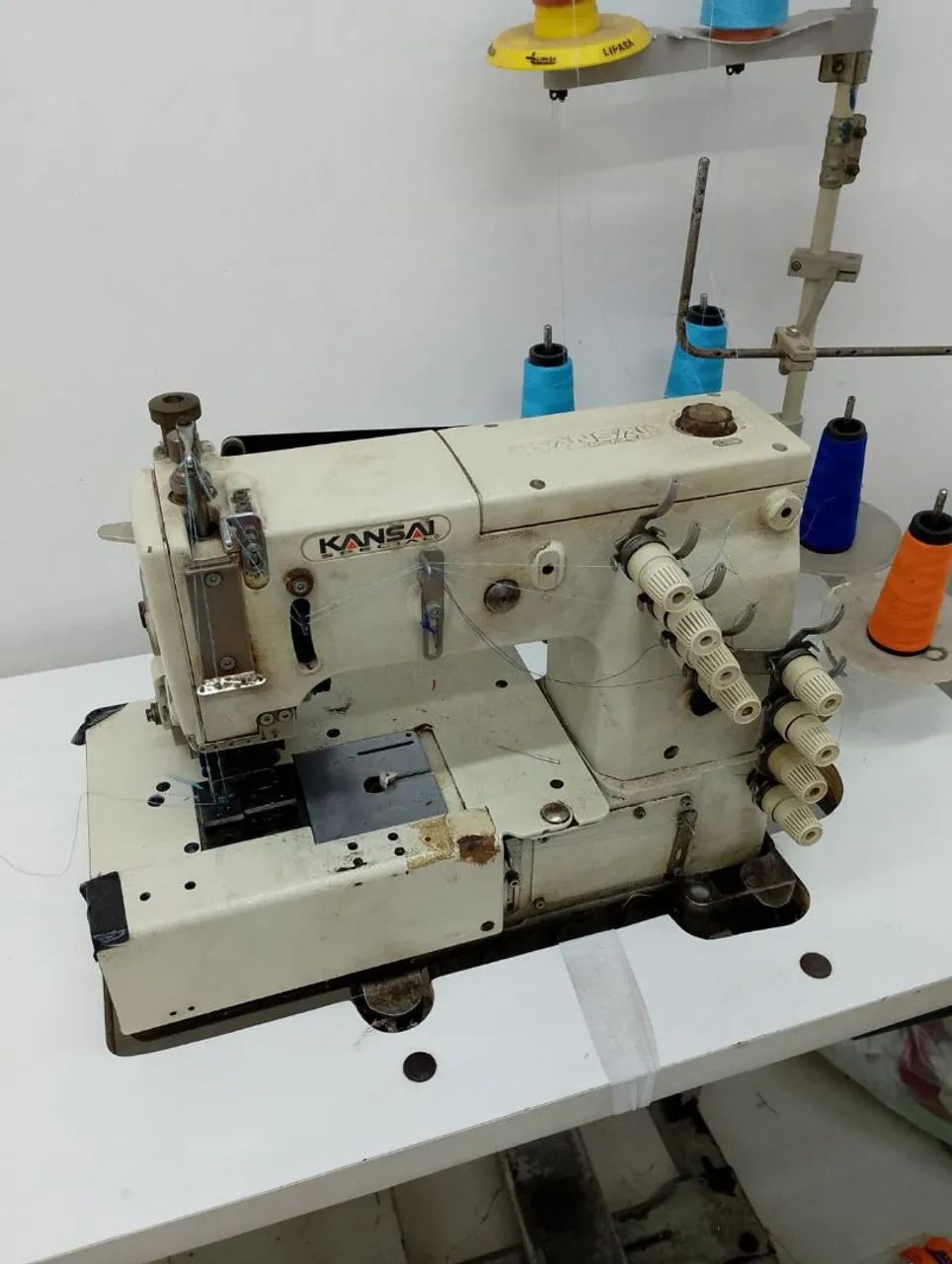 Máquina de Costura Industrial Kansai - Seminova 