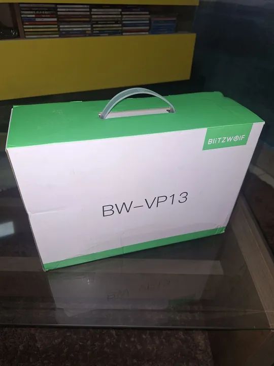 Projetor Full HD com Alta Resolução e Design Moderno - Foto 3