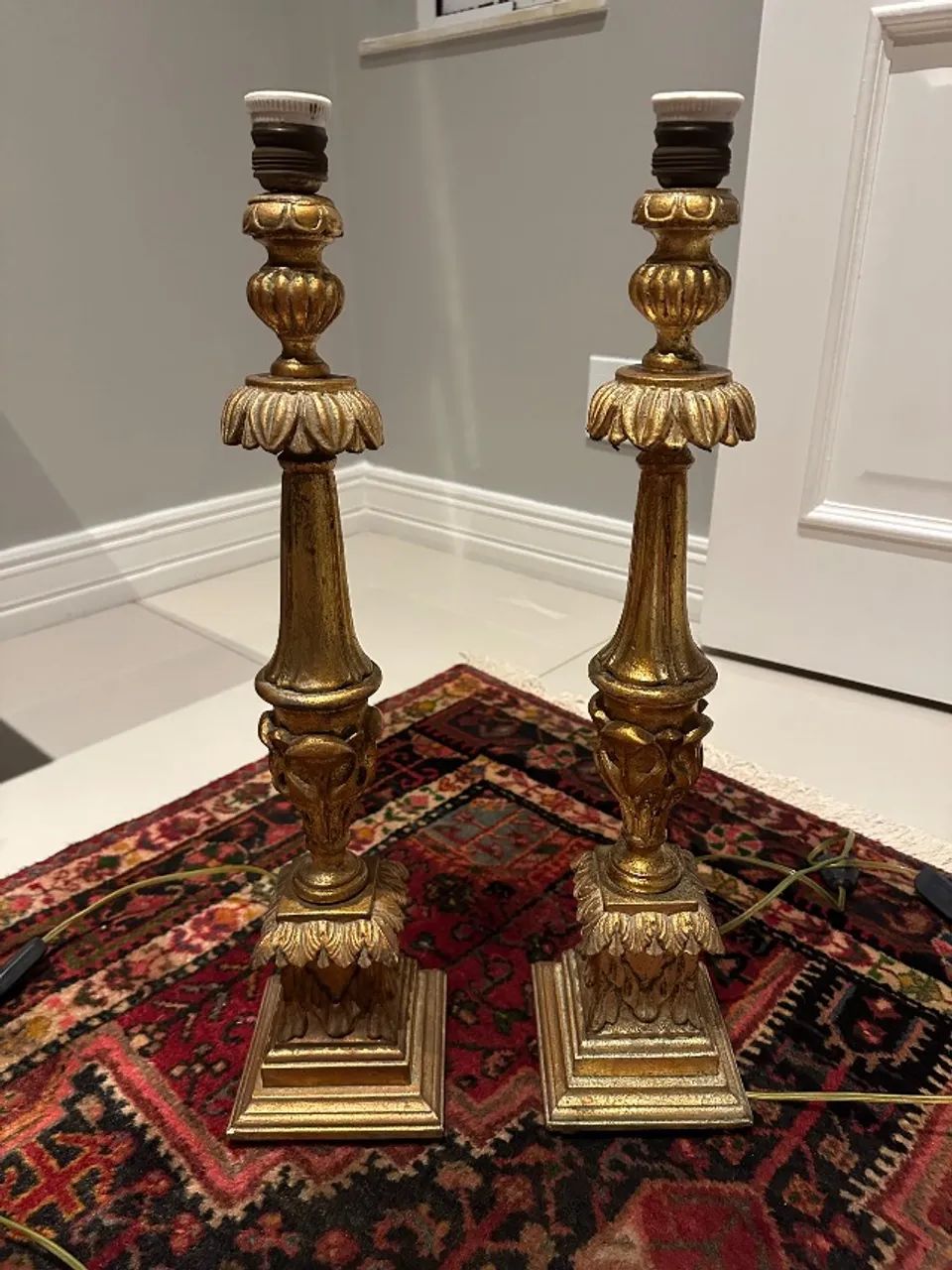 Antigo Tocheiro em madeira/ Abajur  - Foto 6