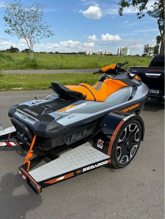 JET SKI SEADOO GTI 170  - Foto 2