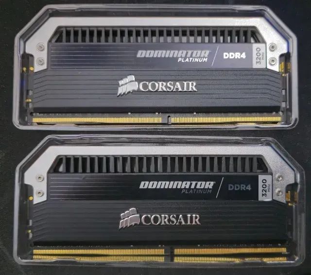 Memoria RAM 16 GB Corsair 