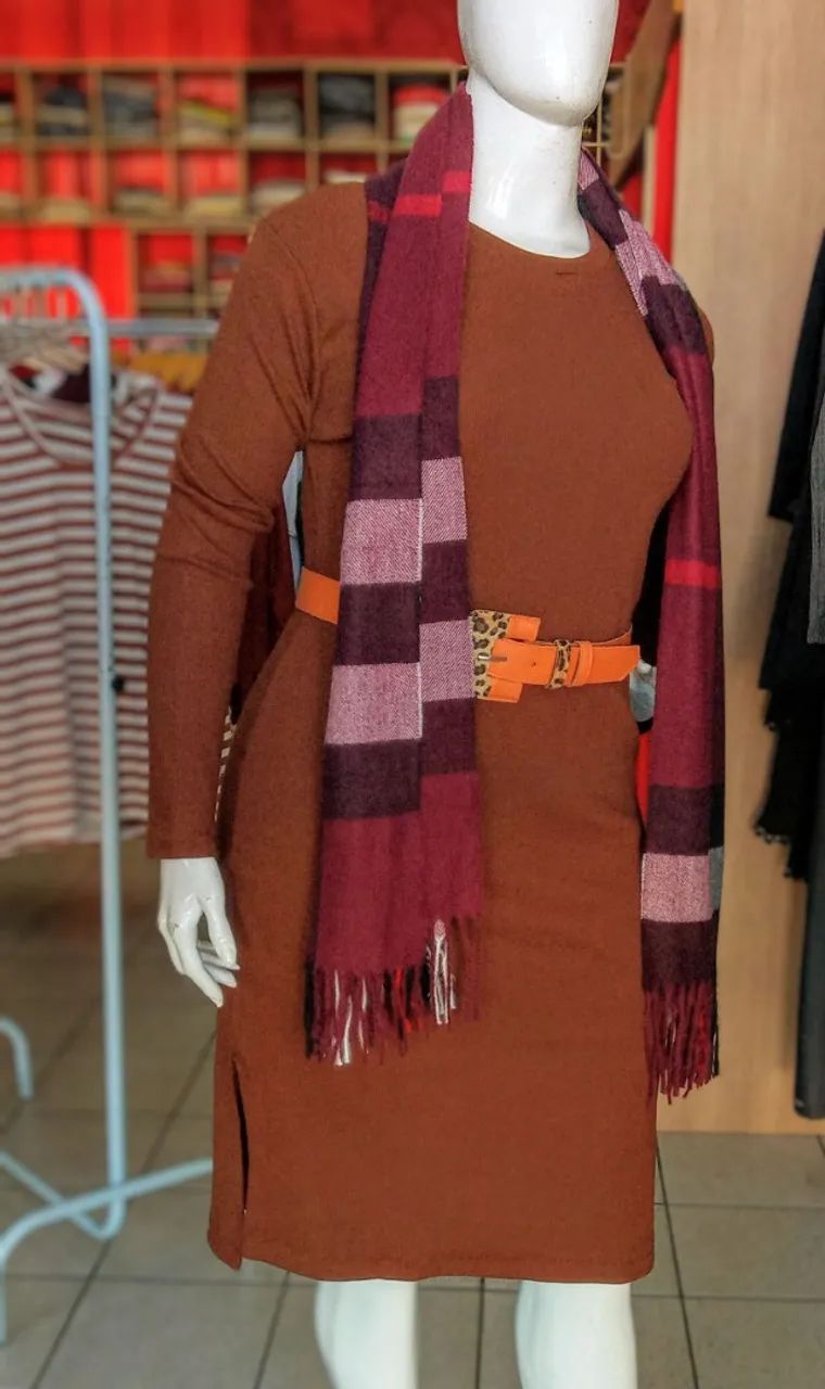vestido midi canelado EXG