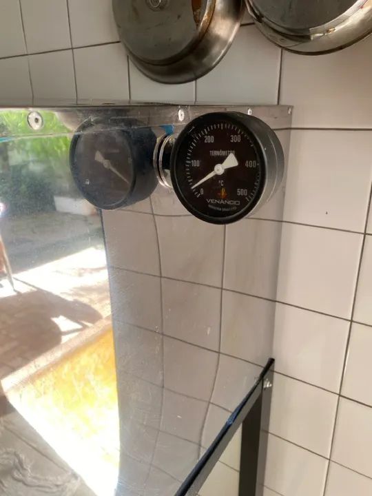 Forno Industrial/ Forno Para Pizza, Pães, bolos. Venancio Firi 110 - Usado - Foto 4