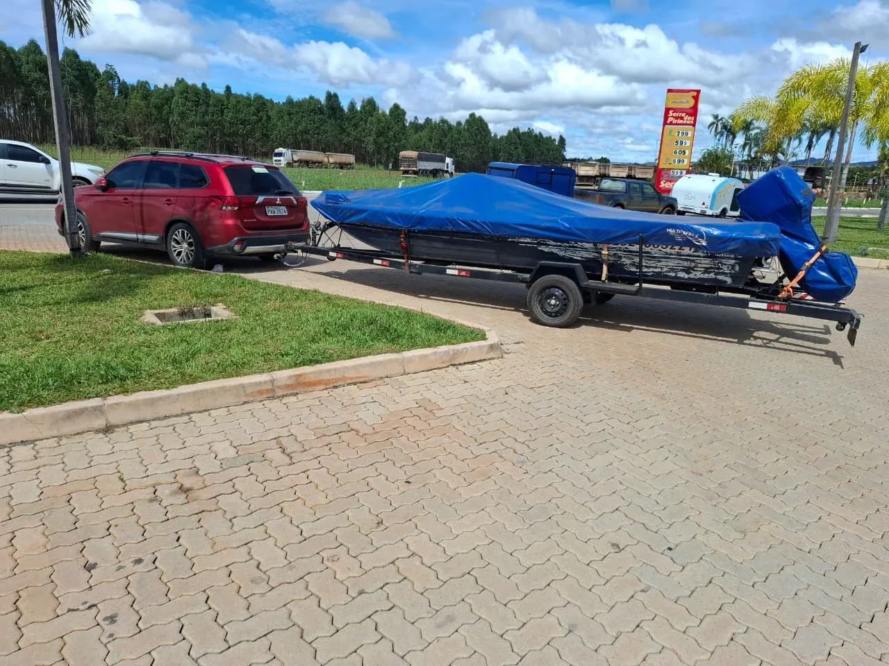 Barco 6m com motor 50hp Mercury  - Foto 4