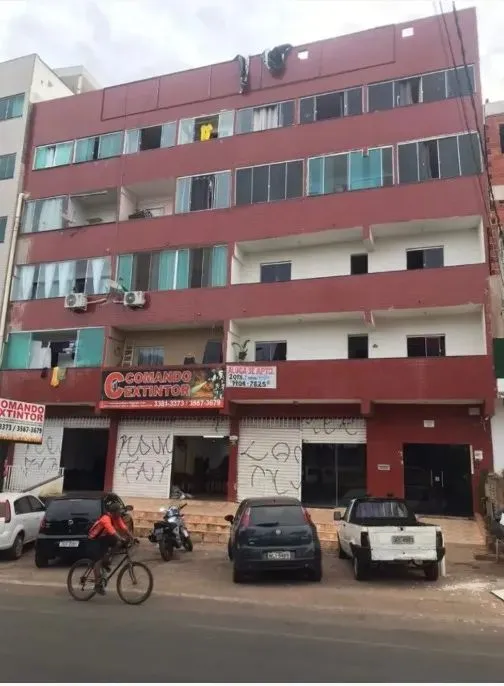 Vendo Apartamento 1 Quarto com Armários Planejados Guará II (Bernardo Sayão)