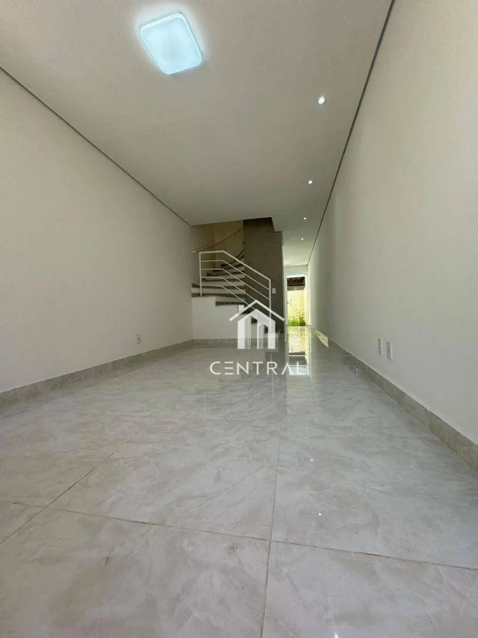 Sobrado com 2 dormitórios à venda, 72 m² por R$ 347.000,00 - Jardim Abaeté - Sorocaba/SP